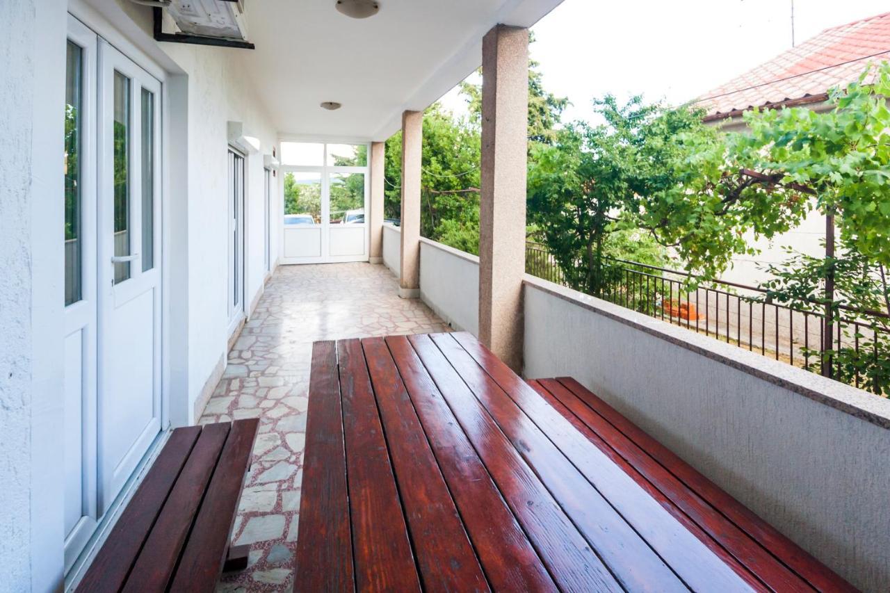 Apartments & Rooms Strcic Petra Krk Town Exterior photo
